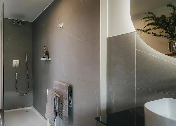 Daire Modernes Mit Spektakulaerer Aussicht *