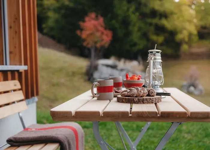 Modernes Mit Spektakulaerer Aussicht Daire